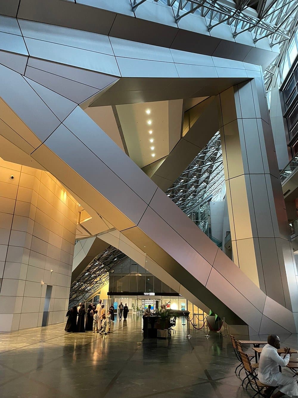 الرياض: تذكرة دخول برج الفيصلية بإطلالة بانورامية